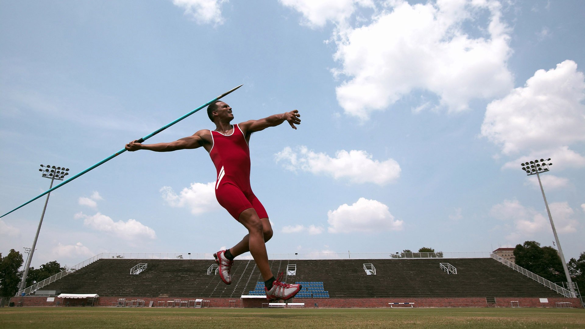 数据爆炸之夜,姆巴佩独舞,加拿大掀翻荷兰的战术革命