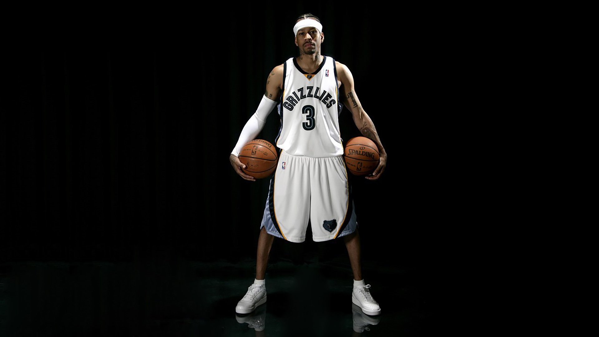 黄蜂对阵北京队,浓眉如何成为攻防转换的绝对核心