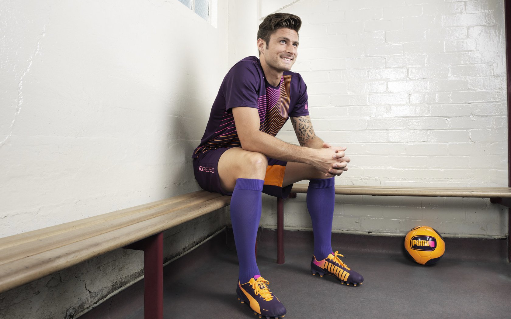 奥亚尔萨瓦尔统治全场，葡萄牙轻取奥地利展现战术新章