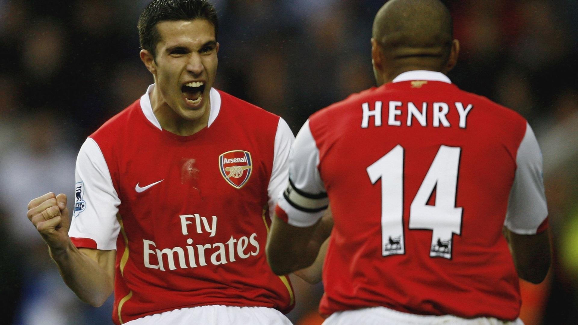 红色风暴席卷东欧，利物浦横扫波兰，拉什福德惊艳四座书写英格兰新章